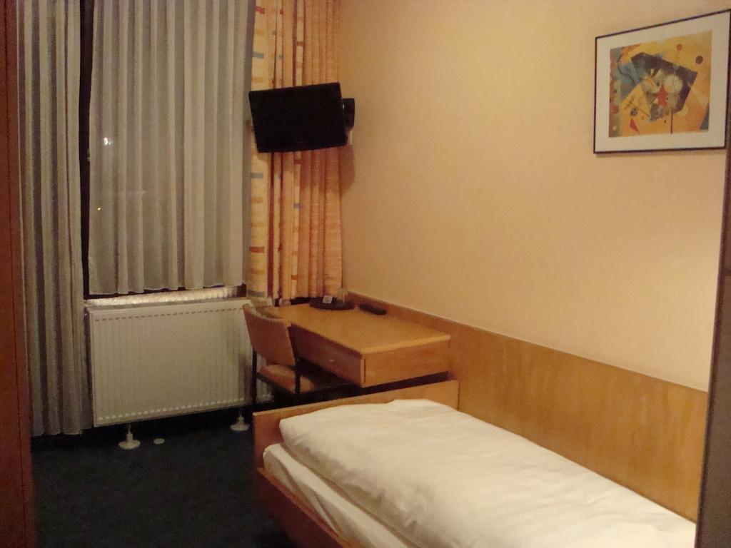Hotel Gartenhof Mühlheim Habitación foto